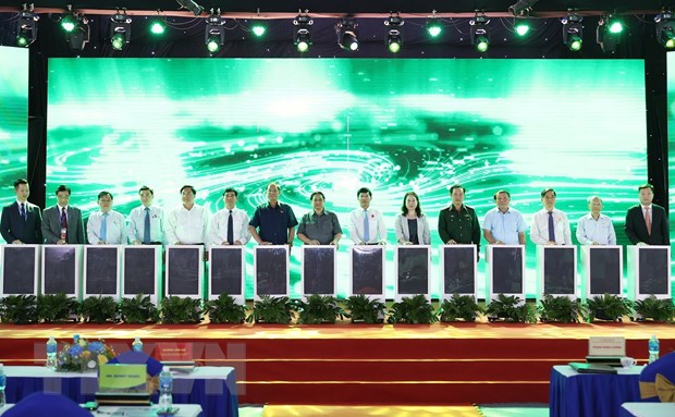 Thủ tướng đôn đốc thi công các công trình trọng điểm tại Bình Thuận